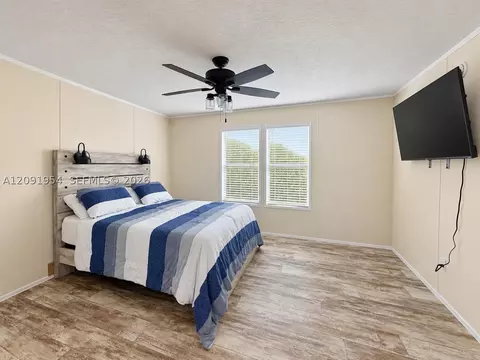 Bedroom - 17826 Boney Rd, Sebring, FL 33870 photo 7 of 7