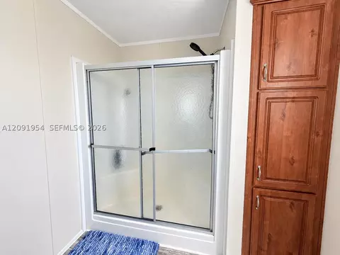 Bath - 17826 Boney Rd, Sebring, FL 33870 photo 3 of 4