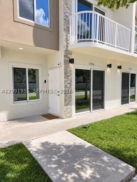 13966 SW 259th Way, Homestead, FL 33032