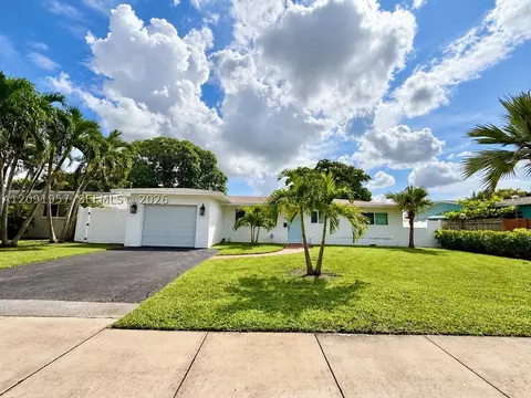 401 SW 72nd Ave, Pembroke Pines, FL 33023