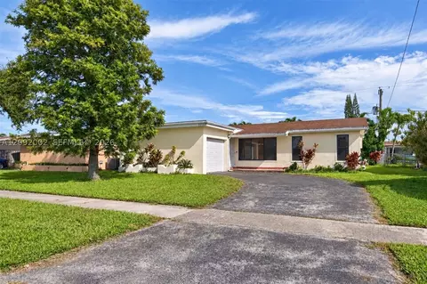 11731 NW 30th Pl, Sunrise, FL 33323