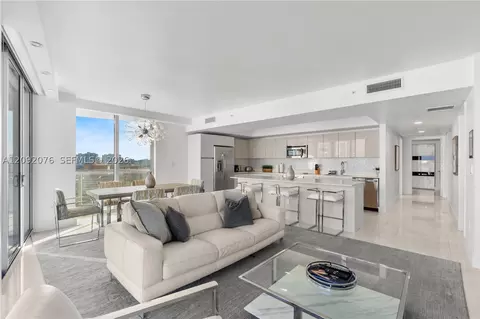 2600 E Hallandale Beach Blvd #T1601, Hallandale Beach, FL 33009