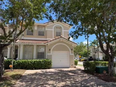 12529 SW 124th Ct, Miami, FL 33186