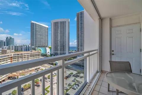 1849 S Ocean Dr #PH3, Hallandale Beach, FL 33009