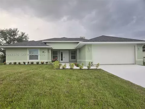 2618 NE 2, Cape Coral, FL 33909