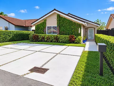 11312 SW 25 Ter, Miami, FL 33165