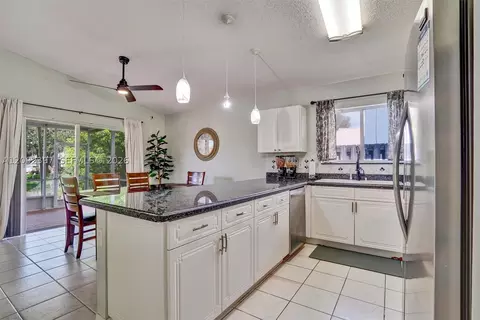 Kitchen - 127 Danielle Ct, Weston, FL 33326 photo 1 of 3
