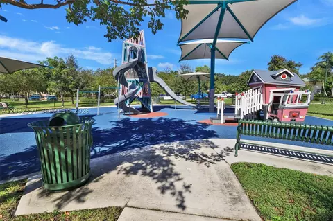 Other - 127 Danielle Ct, Weston, FL 33326 photo 13 of 18