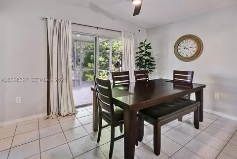 Dining - 127 Danielle Ct, Weston, FL 33326 photo 2 of 2