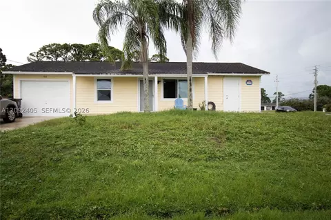100 SEyerly Ave, Port Saint Lucie, FL 34983