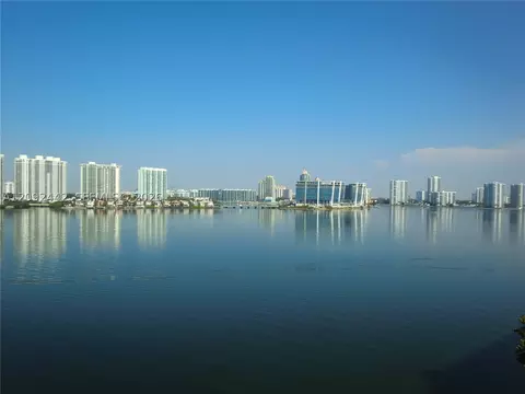 17600 N Bay Rd #N302, Sunny Isles Beach, FL 33160