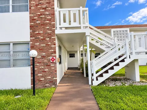 1511 NW 43rd Ave #101, Lauderhill, FL 33313
