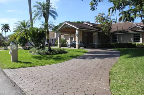 Undisclosed, Palmetto Bay, FL 33157