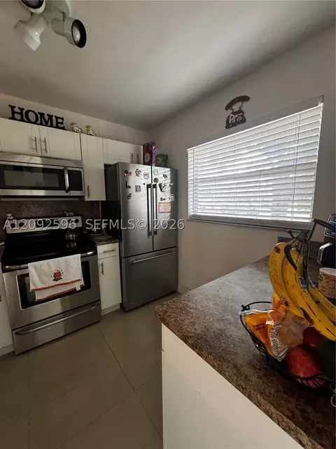 3900 NW 76th Ave #111, Sunrise, FL 33351