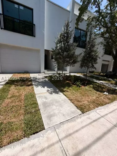 138 NW 33rd St, Miami, FL 33127
