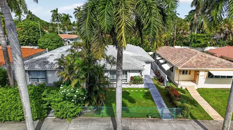 1427 Hollywood Blvd, Hollywood, FL 33020