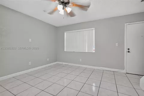 Living - 275 W 68th St #106, Hialeah, FL 33014 photo 2 of 2