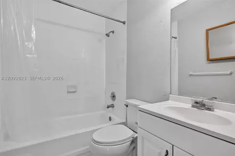 Other - 275 W 68th St #106, Hialeah, FL 33014 photo 3 of 14