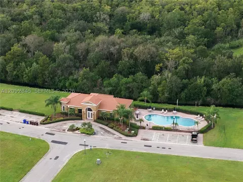 View/Area - 3414 Allegra Cir, Saint Cloud, FL 34772 photo 3 of 6
