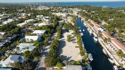 522 Caribbean Dr, Key Largo, FL 33037 photo 4