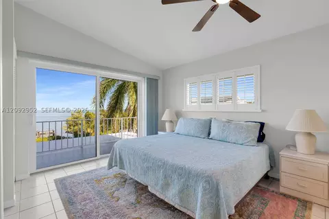 Bedroom - 355 Stirrup Key Blvd, Marathon, FL 33050 photo 11 of 13
