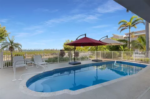 Exterior - 355 Stirrup Key Blvd, Marathon, FL 33050 photo 5 of 13