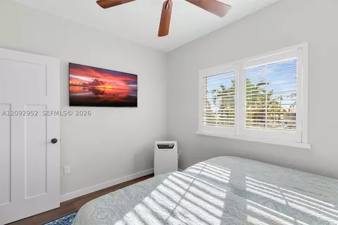 Bedroom - 355 Stirrup Key Blvd, Marathon, FL 33050 photo 5 of 13