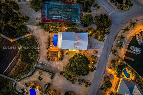 View/Area - 355 Stirrup Key Blvd, Marathon, FL 33050 photo 11 of 11
