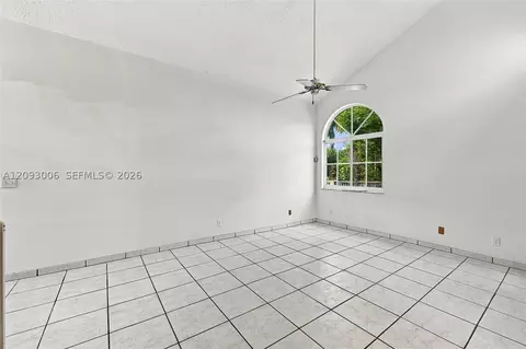 Living - 1301 SE 5th Ct, Dania Beach, FL 33004 photo 4 of 7