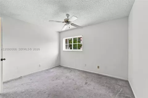 Bedroom - 1301 SE 5th Ct, Dania Beach, FL 33004 photo 4 of 6