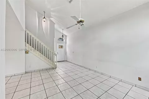 Living - 1301 SE 5th Ct, Dania Beach, FL 33004 photo 7 of 7