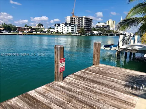 9480 Bay Dr, Surfside, FL 33154 photo 3