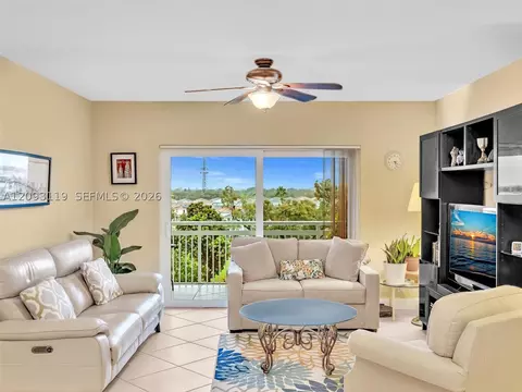 4400 Hillcrest Dr #603B, Hollywood, FL 33021