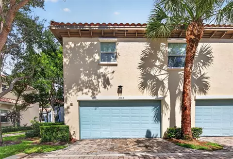 4182 Cascada Cir, Hollywood, FL 33024