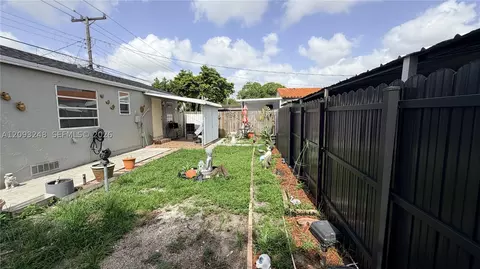 Exterior - 236 E 14th St, Hialeah, FL 33010 photo 4 of 7