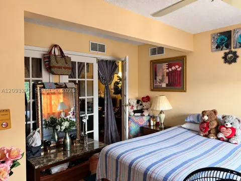 Bedroom - 8020 Hampton Blvd #309, North Lauderdale, FL 33068 photo 1 of 2