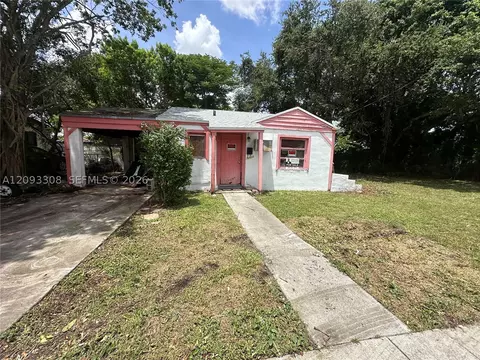 16122 NE 18th Ct, North Miami Beach, FL 33162