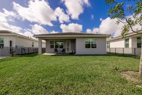 Exterior - 4242 Rosa Dr, Lighthouse Point, FL 33064 photo 1 of 3