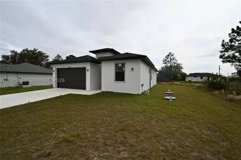 4107 13 St SW, Lehigh Acres, FL 33976