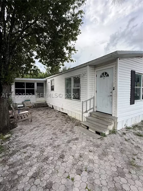 1531 Drexel Rd, West Palm Beach, FL 33417