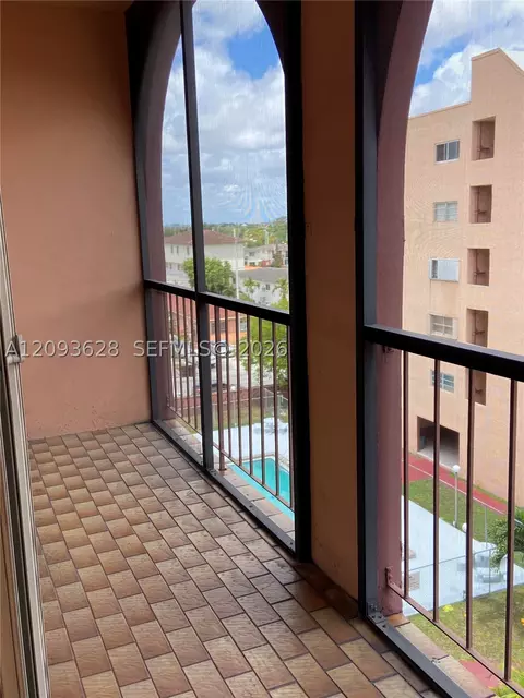 Other - 440 E 23rd St #1416, Hialeah, FL 33013 photo 3 of 4