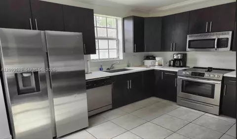 Kitchen - 16231 NW 84th Ct, Miami Lakes, FL 33016 photo 1 of 1