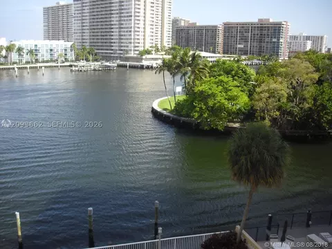 121 Golden Isles Dr #407, Hallandale Beach, FL 33009