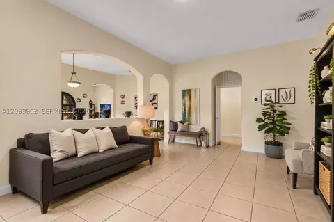 Entry Way - Undisclosed, Hialeah, FL 33018 photo 3 of 5