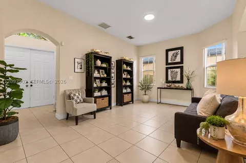 Other - Undisclosed, Hialeah, FL 33018 photo 3 of 11