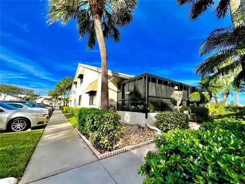 3318 NW 103rd Ave, Sunrise, FL 33351