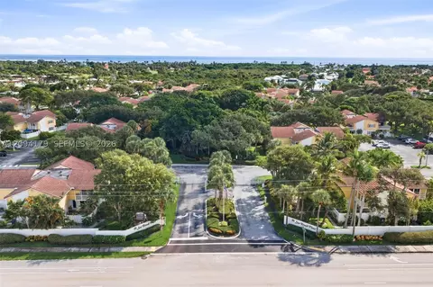 View/Area - 146 Seabreeze Cir, Jupiter, FL 33477 photo 4 of 7