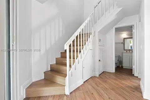 Entry Way - 146 Seabreeze Cir, Jupiter, FL 33477 photo 2 of 4