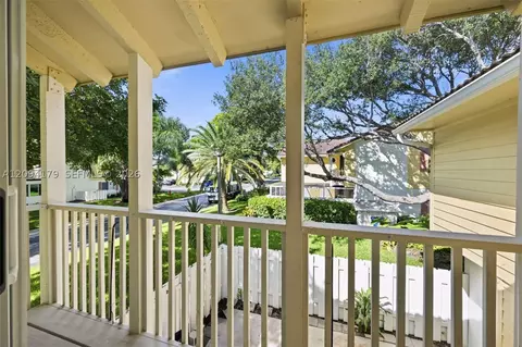 Exterior - 146 Seabreeze Cir, Jupiter, FL 33477 photo 4 of 5