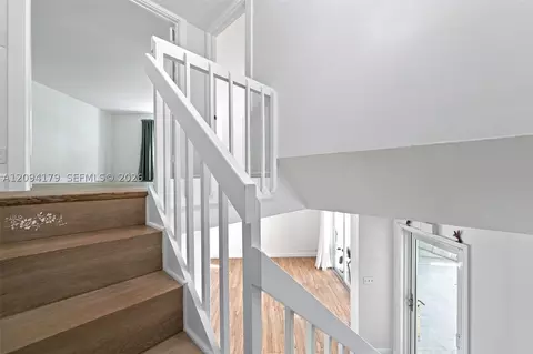 Entry Way - 146 Seabreeze Cir, Jupiter, FL 33477 photo 3 of 4